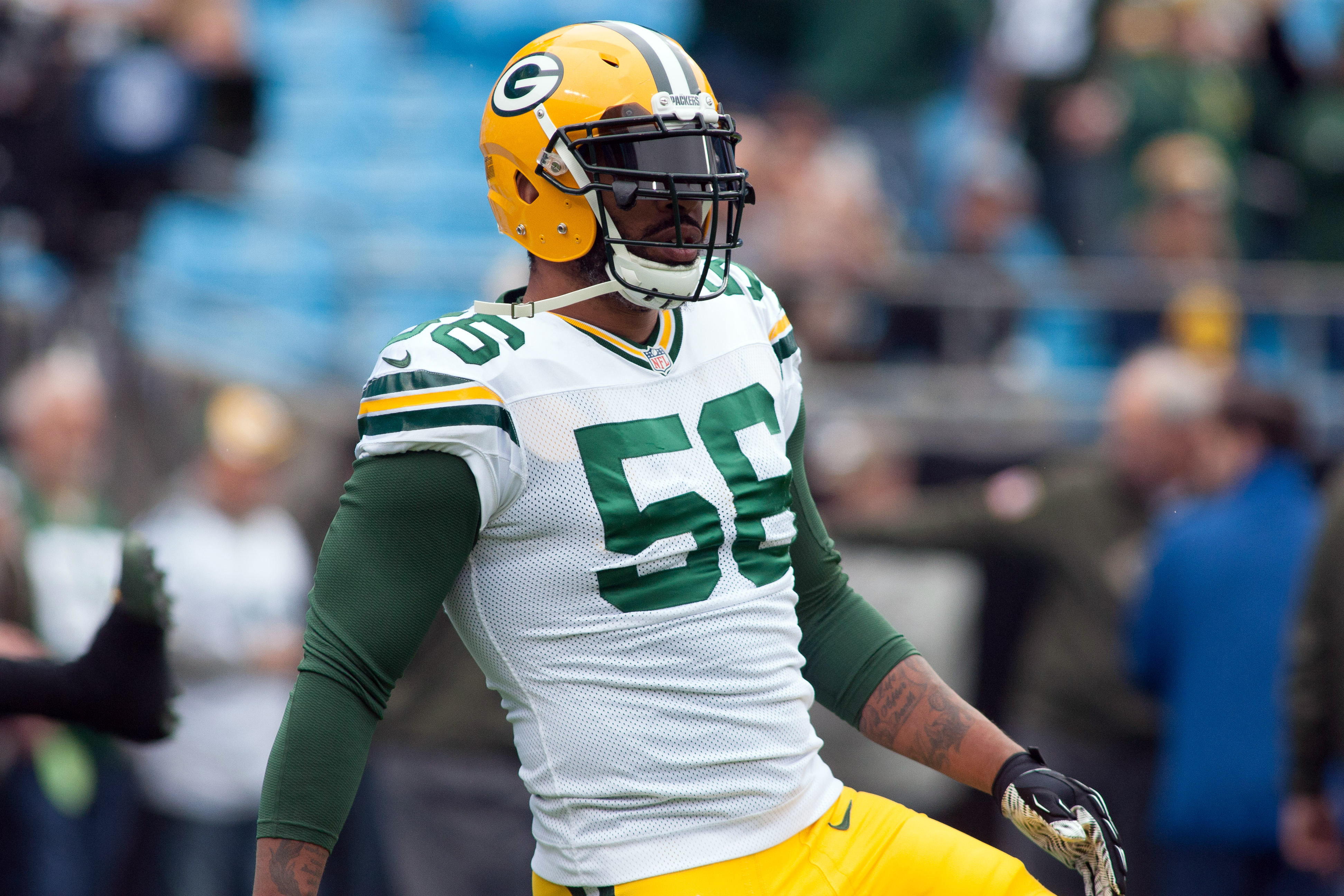 Carolina Panthers: Julius Peppers Signing More Than Just a Nostalgia Trip