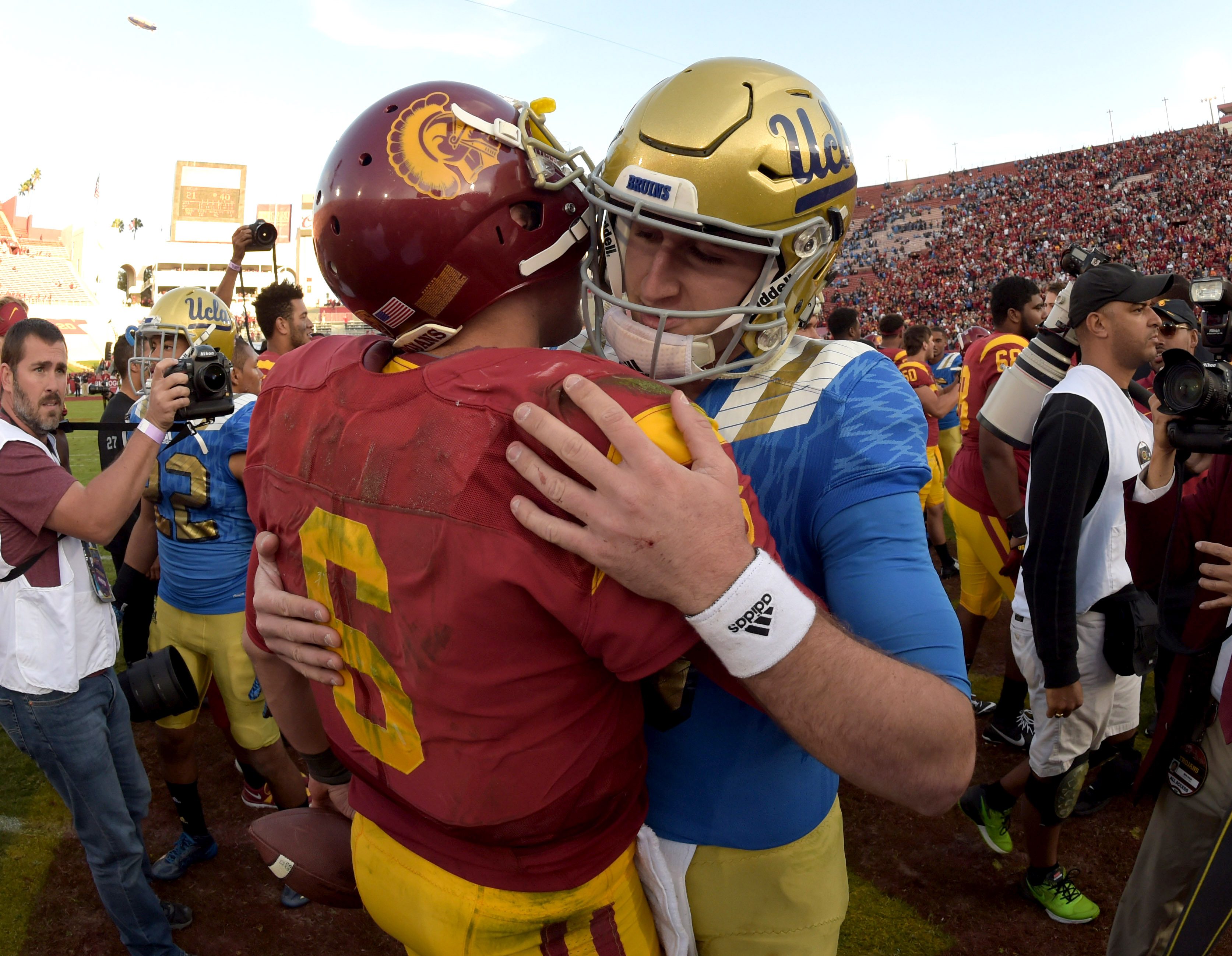 Rich Eisen: USC & UCLA to the Big Ten Is 1st Step in the Creation of a  College Football Super League 