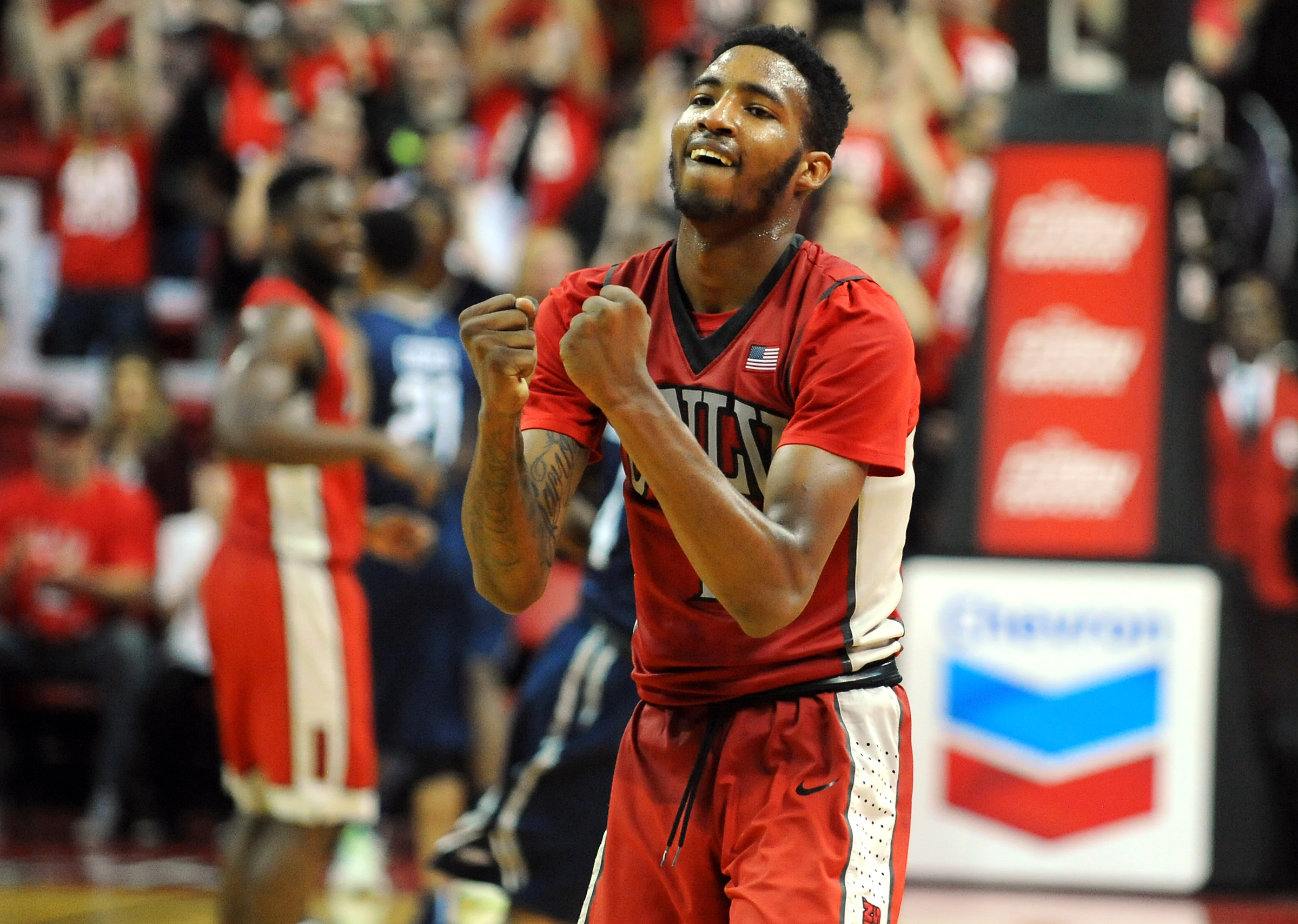 Derrick Jones Jr Gives Everybody A Sample Before The Dunk Contest