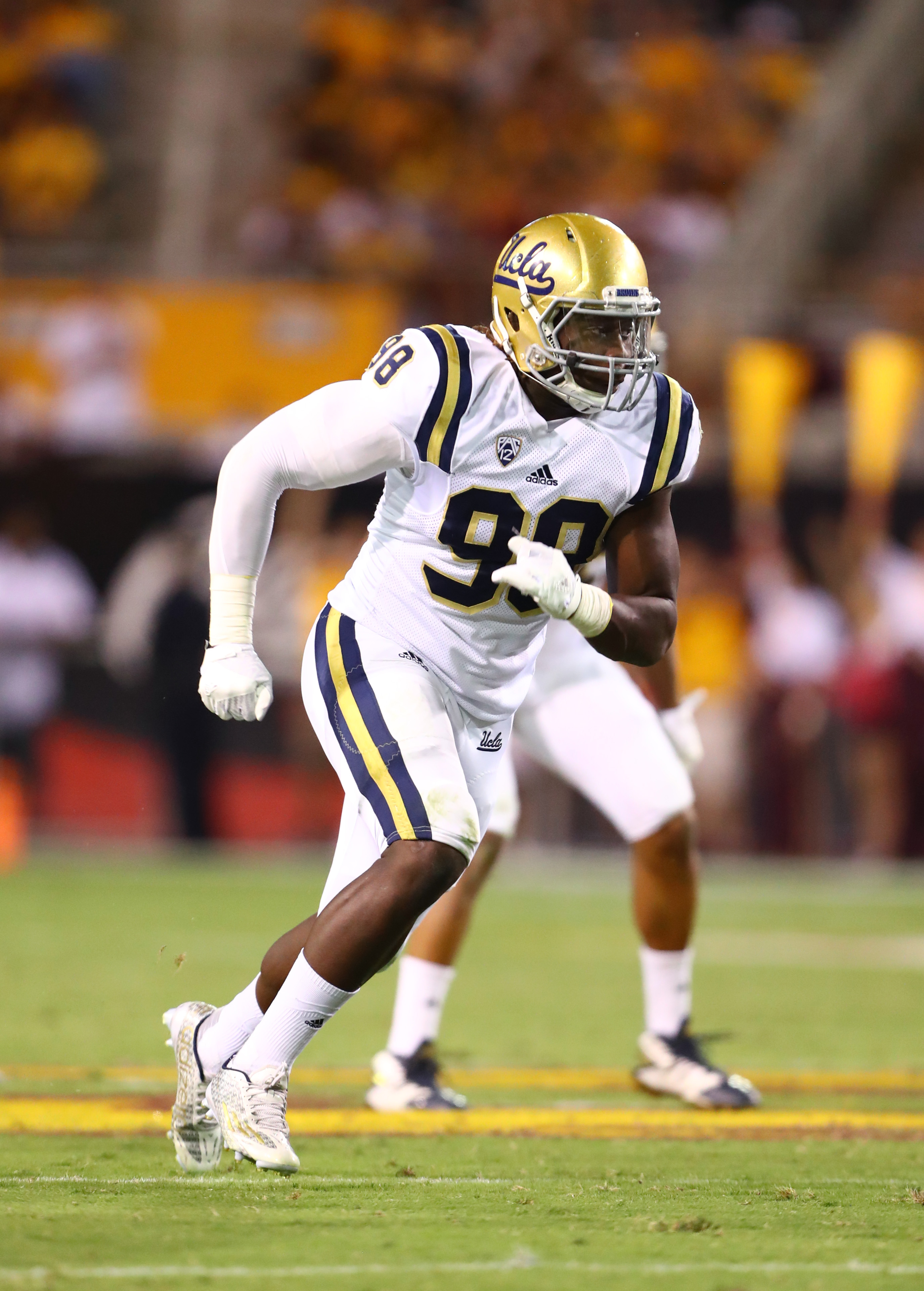 Colts take OLB Takk Mckinley in Kiper's Mock 1.0 - Horseshoe Heroes