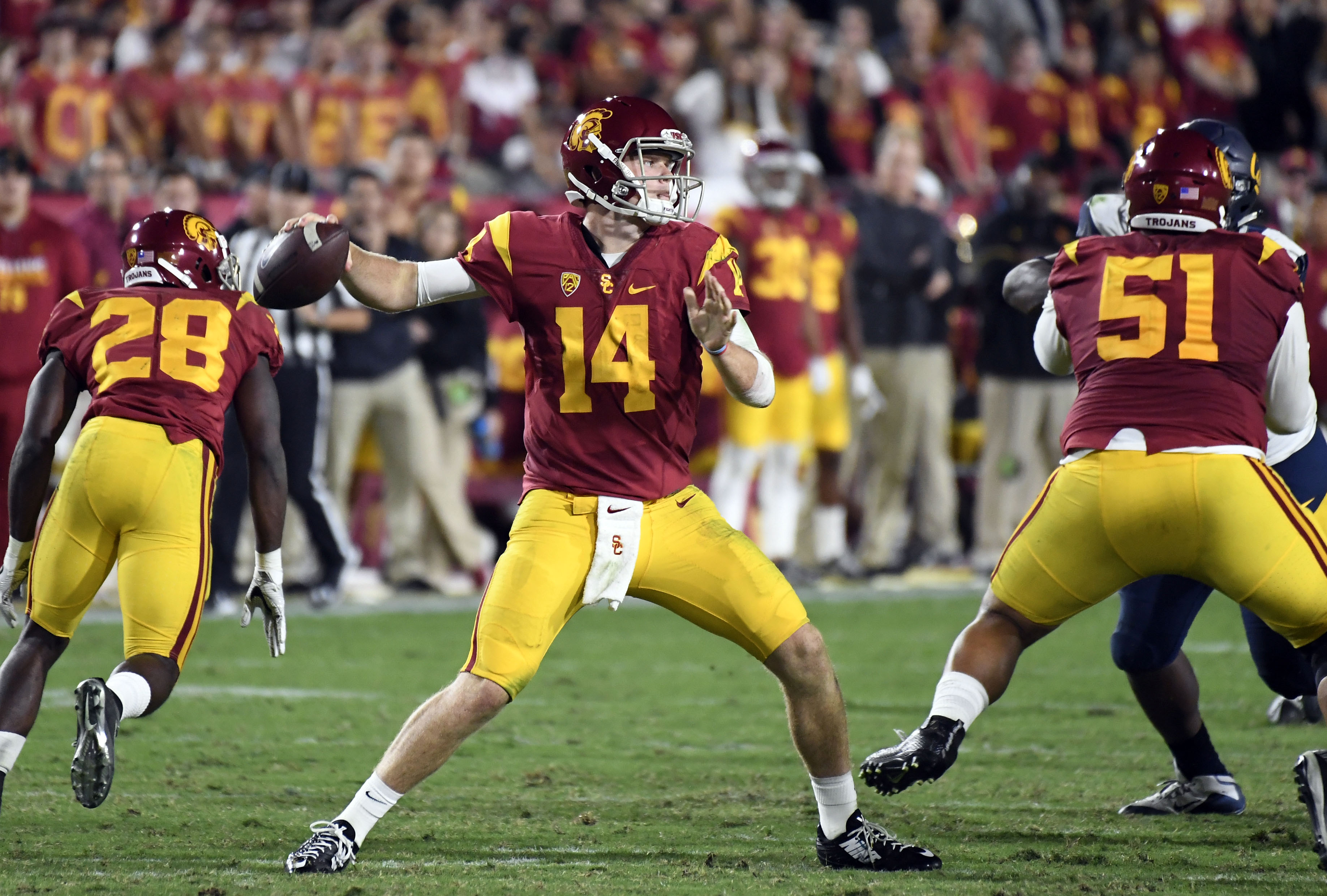 USC Football: Sam Darnold Oddsmaker's Favorite To Win Heisman