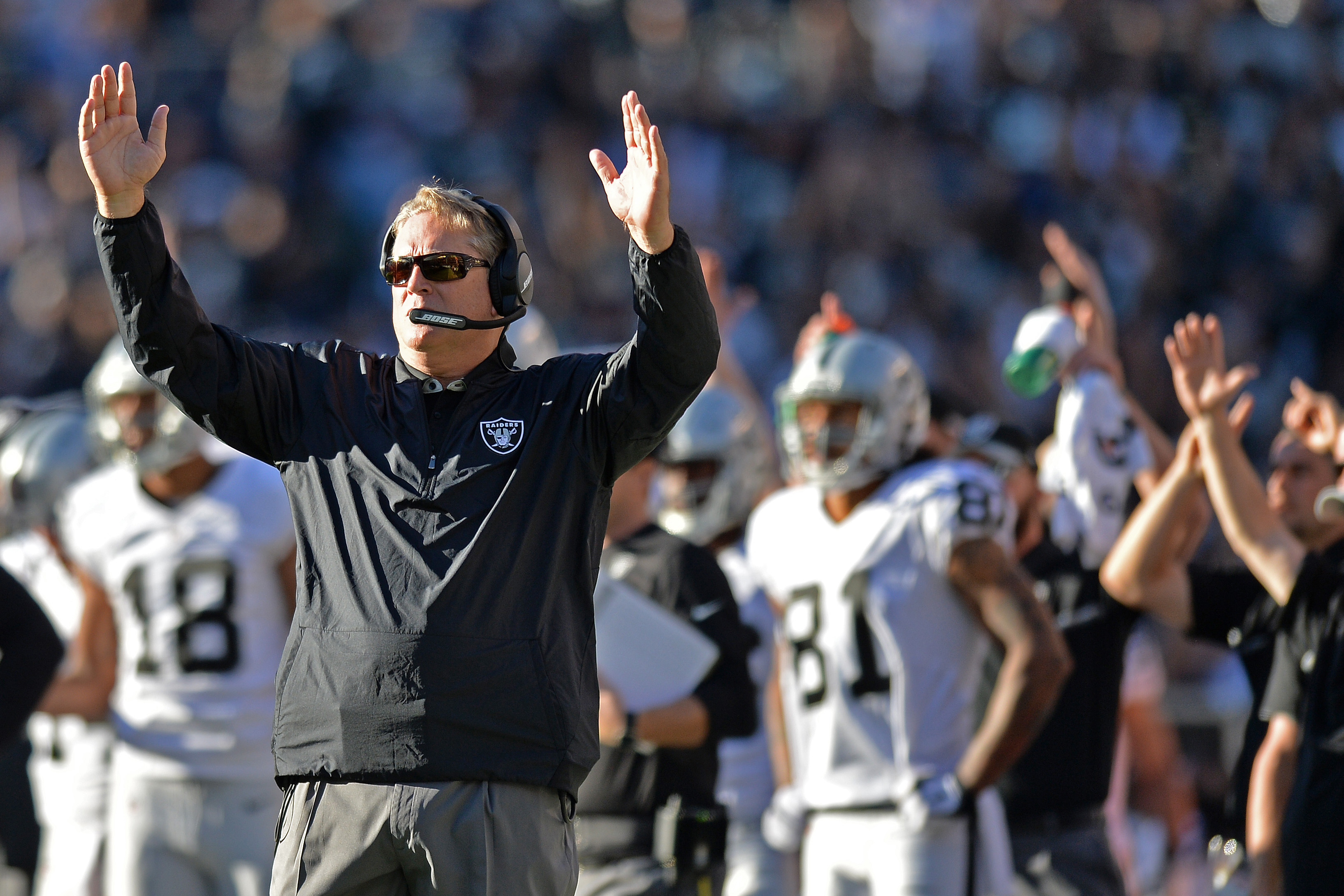 9755349 nfl oakland raiders at san diego chargers