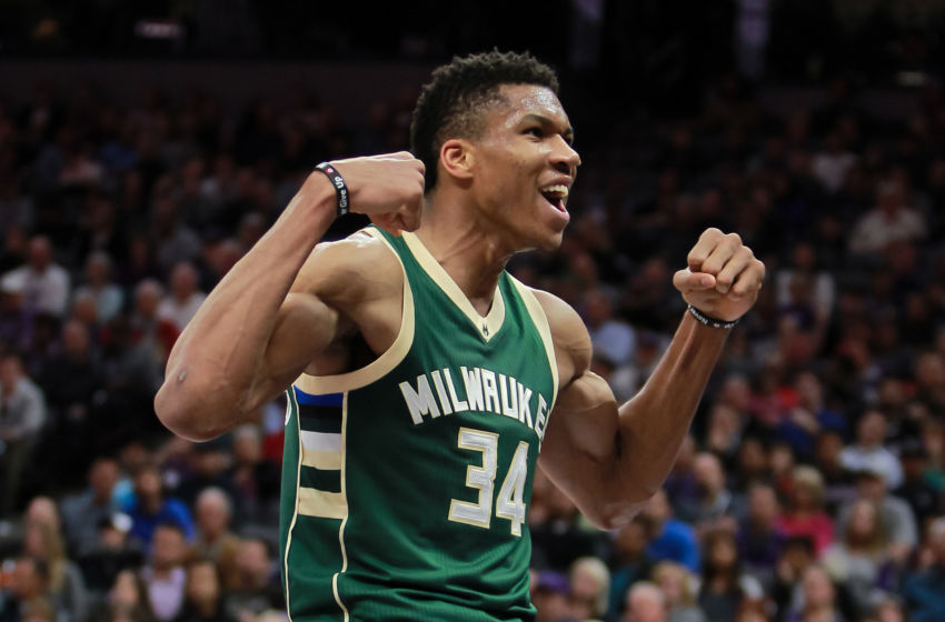 Giannis Antetokounmpo throws down windmill dunk (Video) - 850 x 560 jpeg 85kB