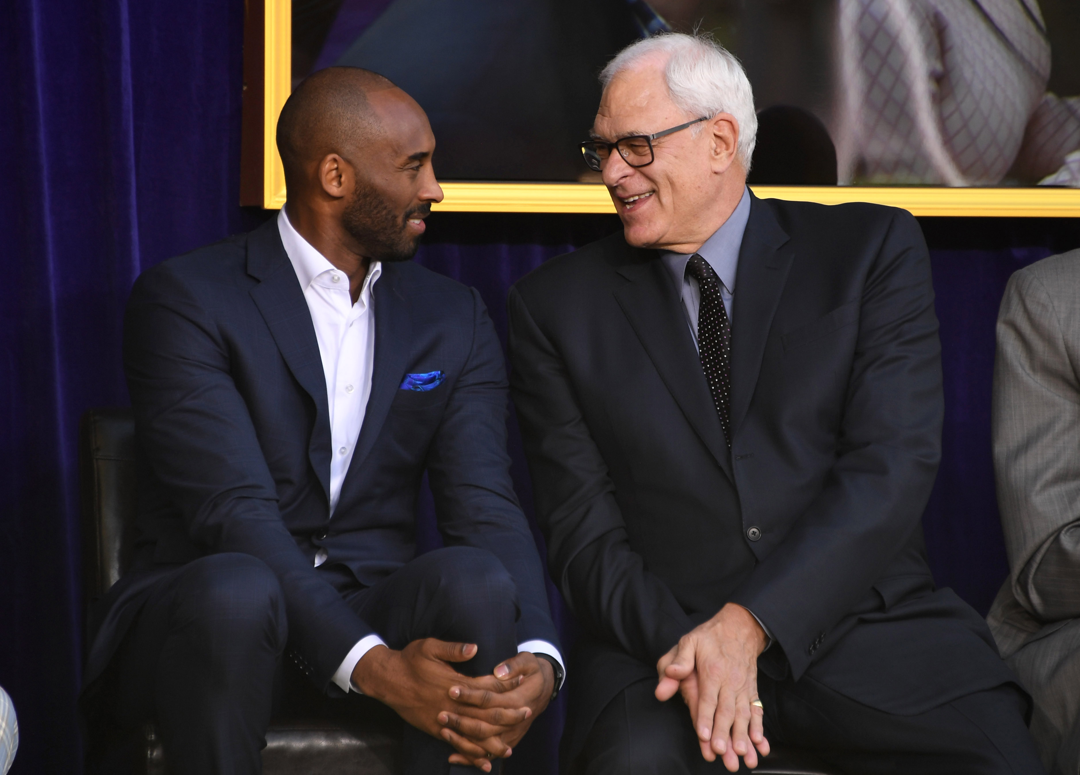 New York Knicks: Kobe Bryant Weighs In On Phil Jackson, Carmelo Anthony Feud - Daily Knicks