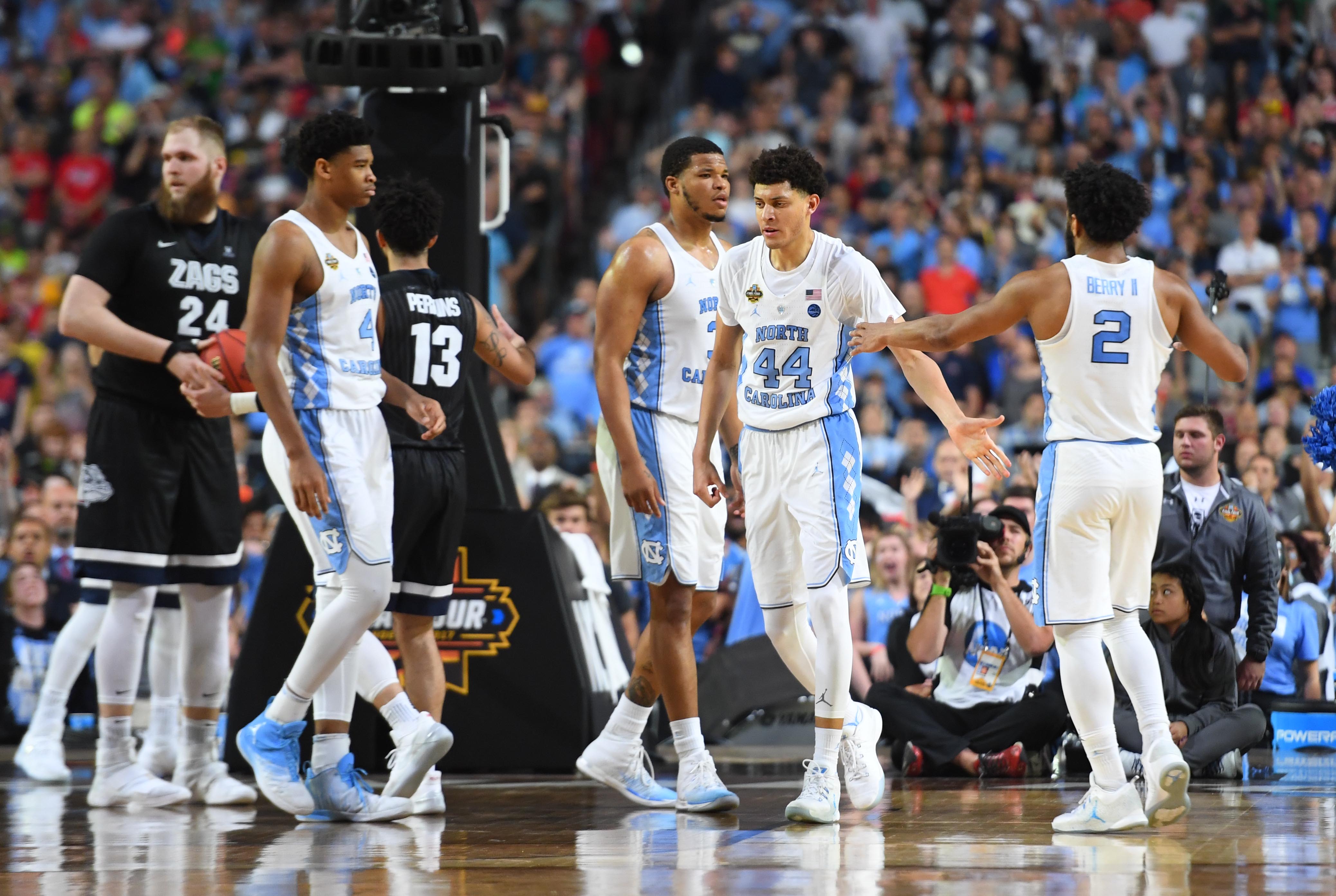 2016-17
      UNC Tar Heels Men's
          
    Roster and Stats visual data 5