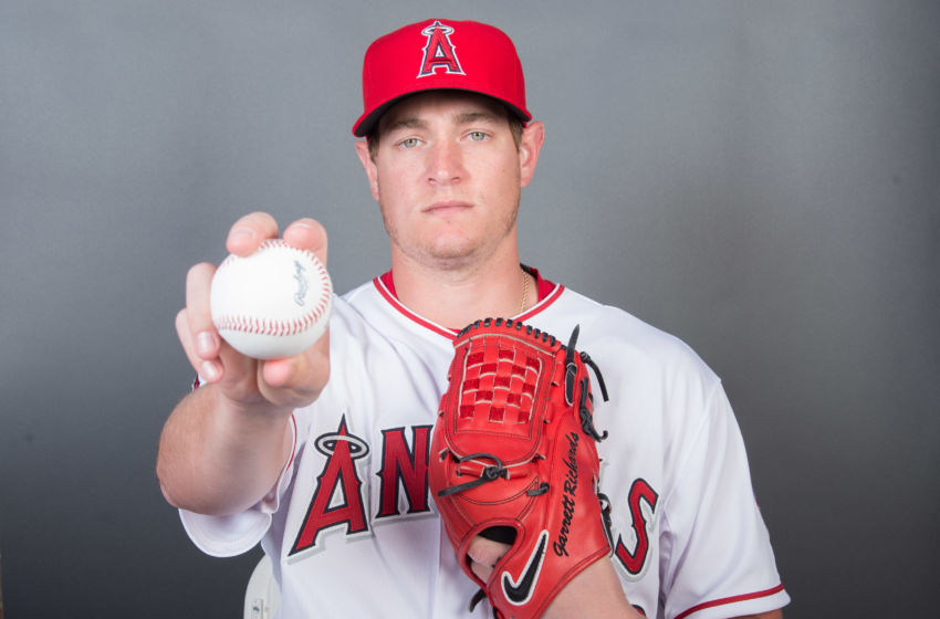 9145128-mlb-los-angeles-angels-media-day-850x560.jpeg