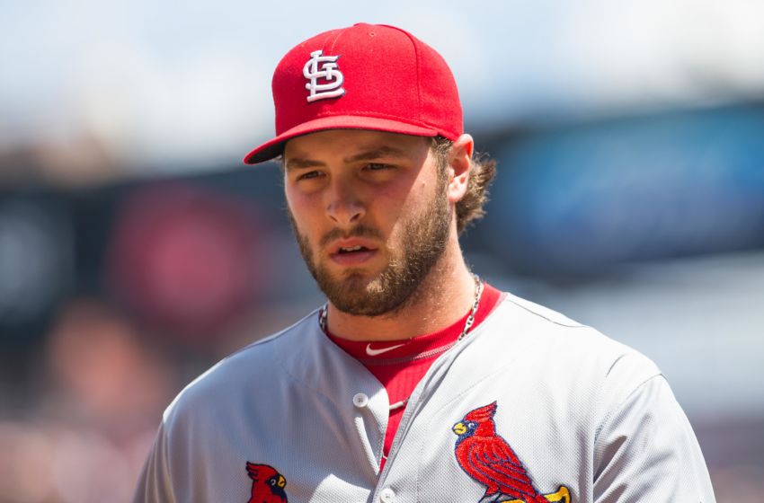 St. Louis Cardinals: Kevin Siegrist Experiencing Shoulder Tightness