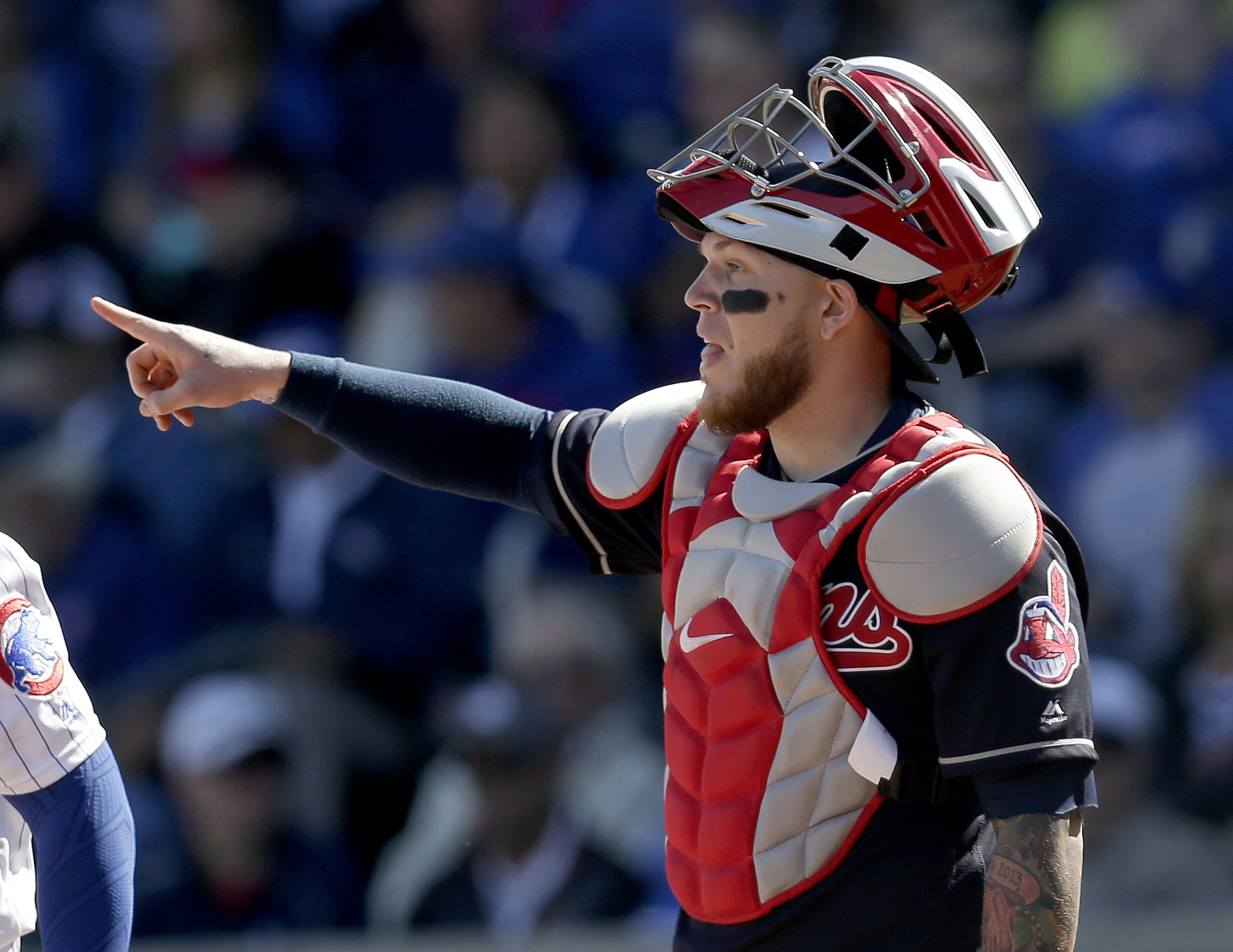 Cleveland Indians: Roberto Perez essential to team's success in 2017