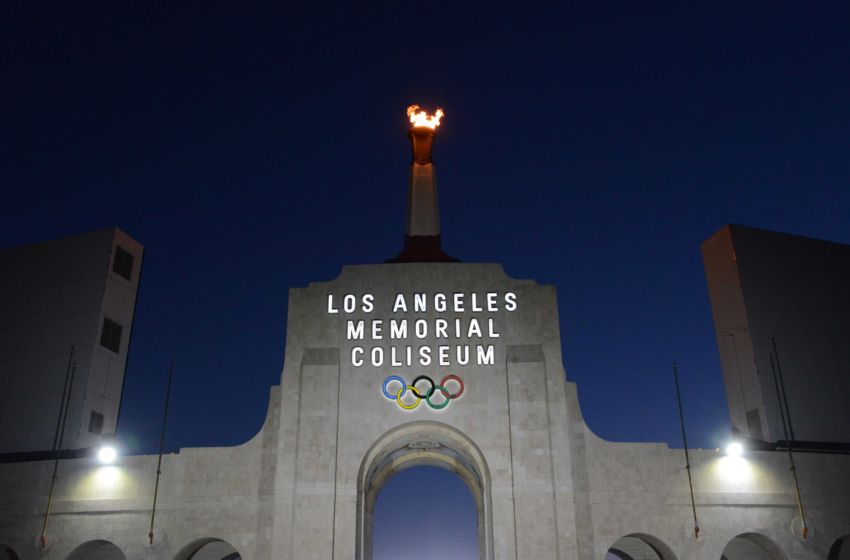 LA Coliseum Renovations: Peristyle Restoration Underway (Video)