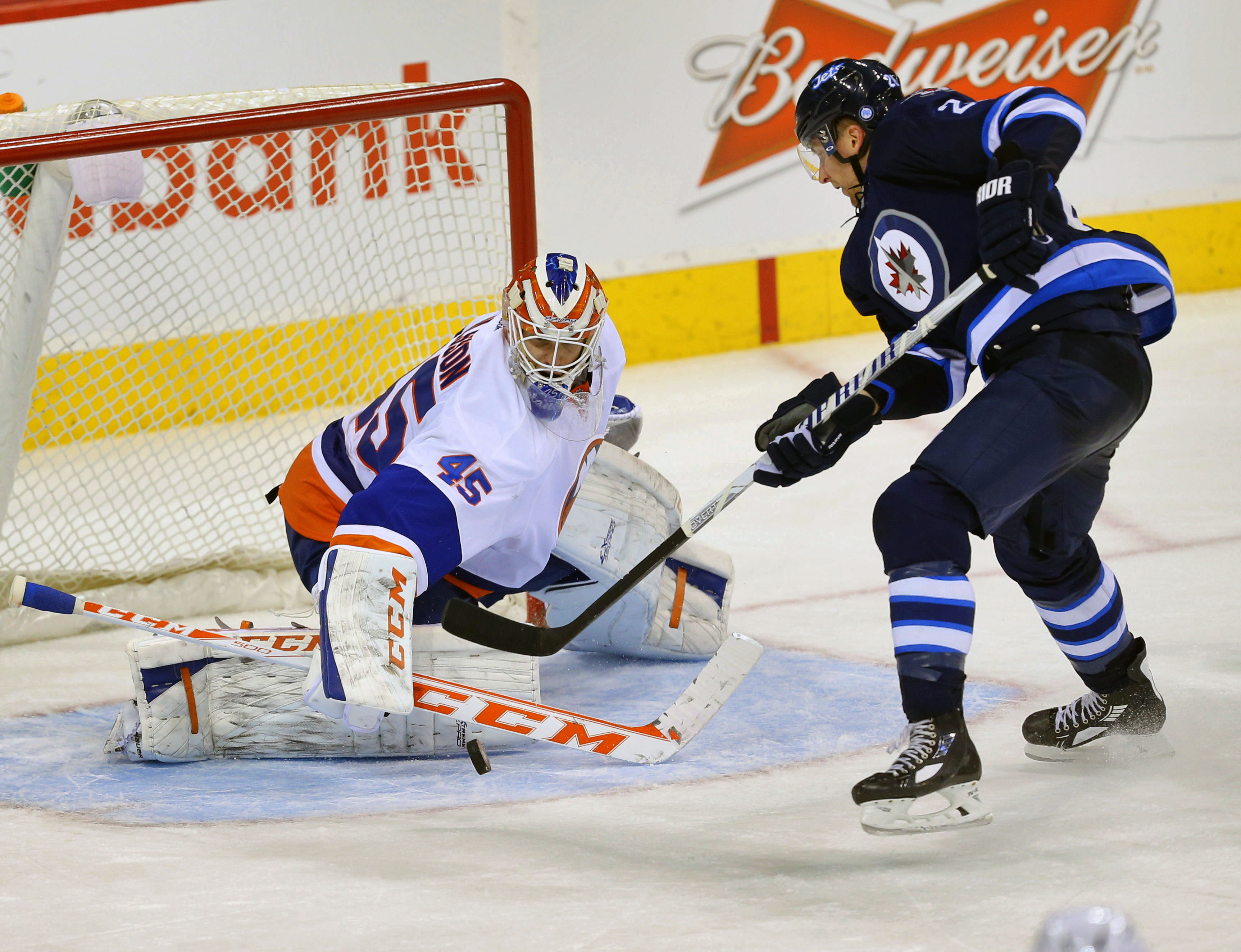 Islanders trade options