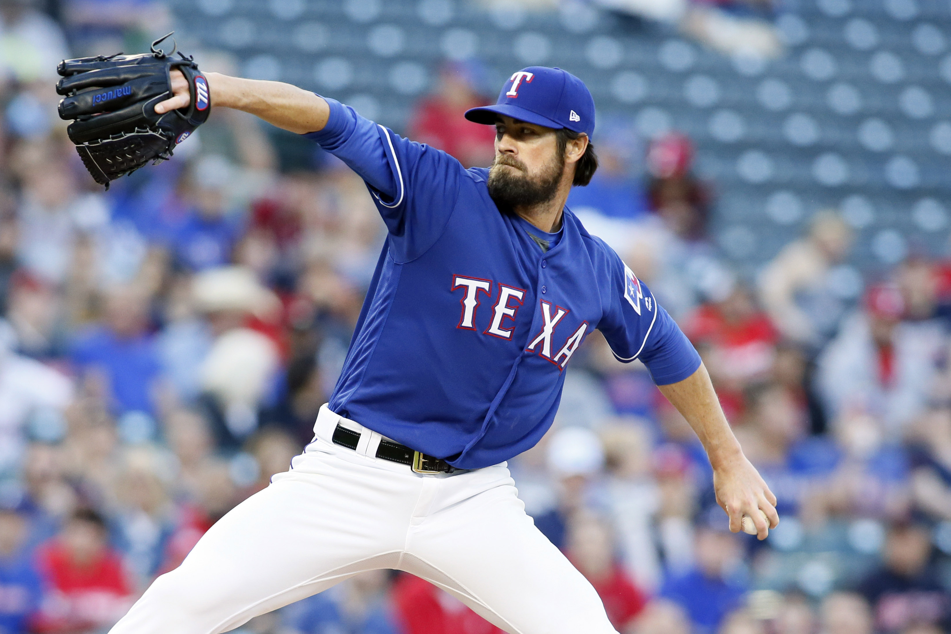 Phillies: Will there be a place for Cole Hamels back in Philadelphia? - That Balls Outta Here